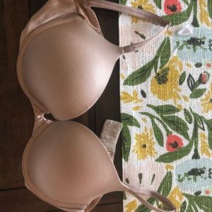 Victoria’s Secret bra